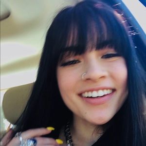 Meet your Posher, Kalena